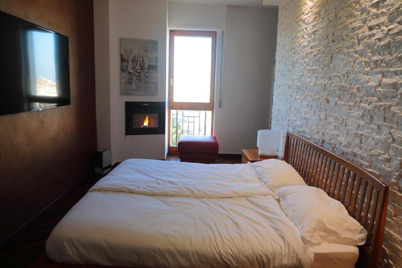 Standard Double Room with Shared Bathroom in Adelfia, Provincia di Bari