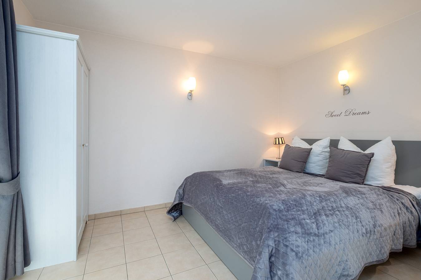 Ganze Ferienwohnung, Domizil am Strand, App. 2 in Timmendorfer Strand, Ostholstein