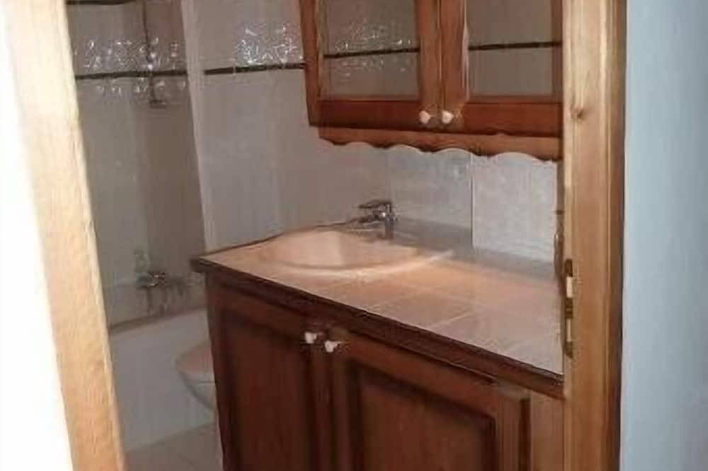 Appartement entier, Appartement grand standing dupeix 4em etage piscine couverteet chauffee in Crest-Voland, Région d'Albertville