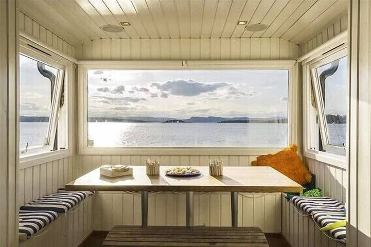 Trehytte for 8 personer, med terrasse og hage i Viken
