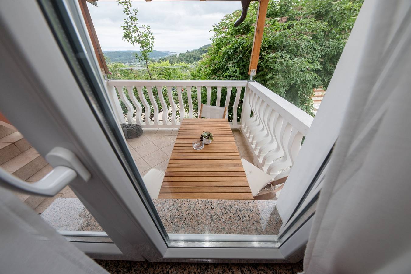 Ganze Wohnung, Ferienwohnung in Mundanije mit Meerblick, Terrasse, Klimaanlage, W-Lan (3748-4) in Banjol, Rab