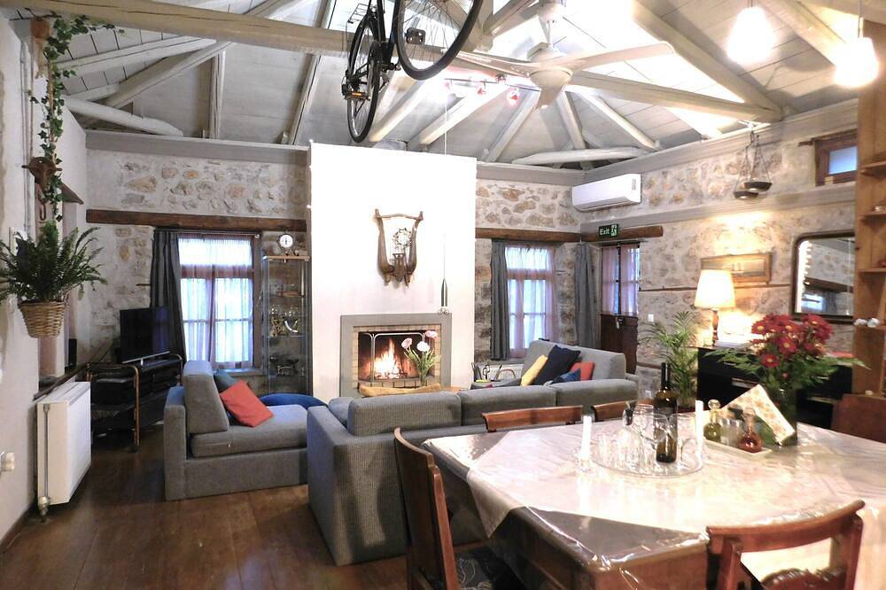 Hotel a Delfi a partire da 136€ a notte