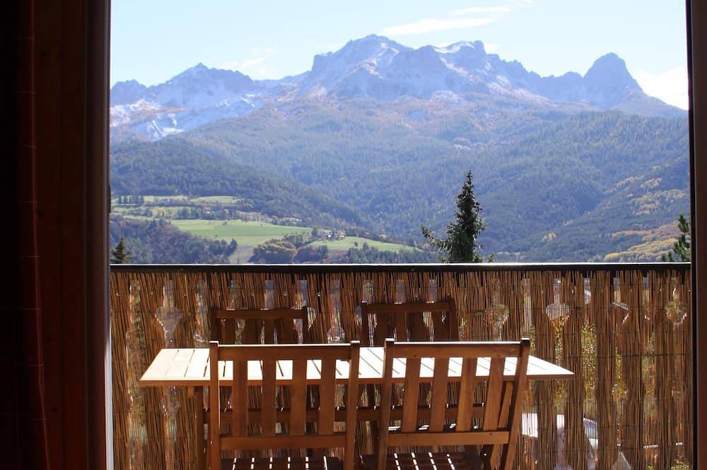 Geheel appartement, Ruime Studio 30M2 balkon op het zuiden gelegen terras 4 pers nabij het centrum in Barcelonnette, Espace Lumière