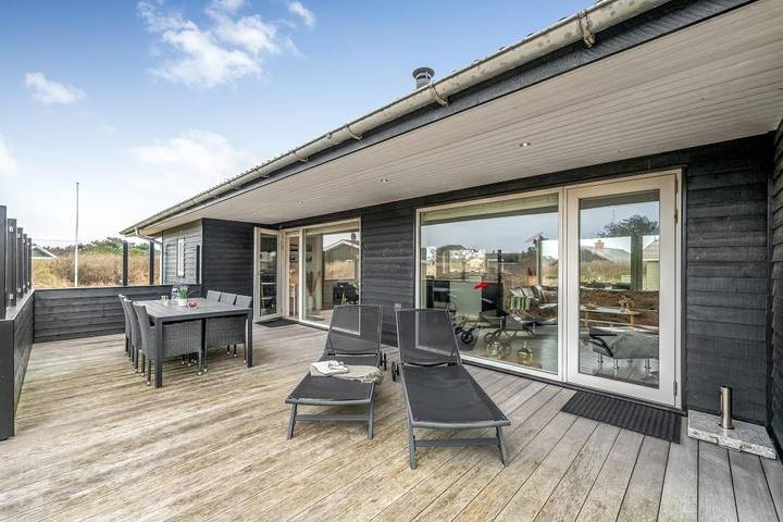 Villa for 6 people, with sauna and balcony/terrace - 1