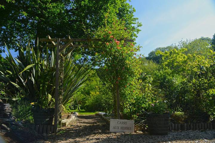 Location de vacances pour 2 personnes, avec jardin à Plourivo - 3