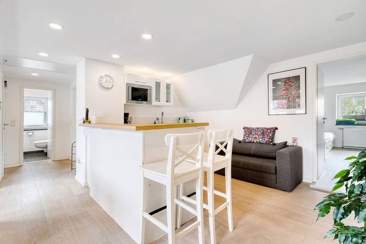 Hel lejlighed, Apartment 'Ferienwohnung Feuerbach' with Shared Terrace, Shared Garden and Wi-Fi in Telgte, Kreis Warendorf