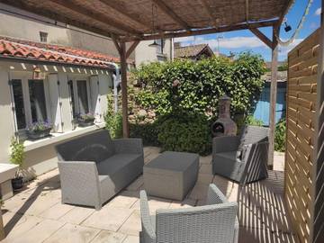 Gîte pour 4 personnes, avec terrasse à Palluau