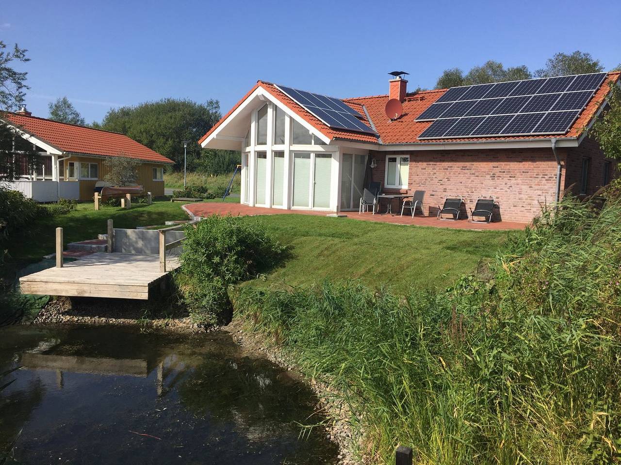 Komfortabel und Rollstuhlfreundlich eingerichtetes Ferienhaus in Otterndorf, Cuxland