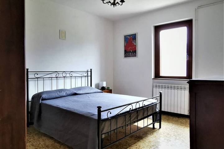 Location de vacances pour 6 personnes, avec jardin à Bracca - 2