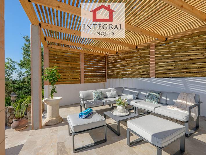 Location de vacances pour 13 personnes, avec jardin et terrasse, animaux acceptés à Vall-llobrega - 2