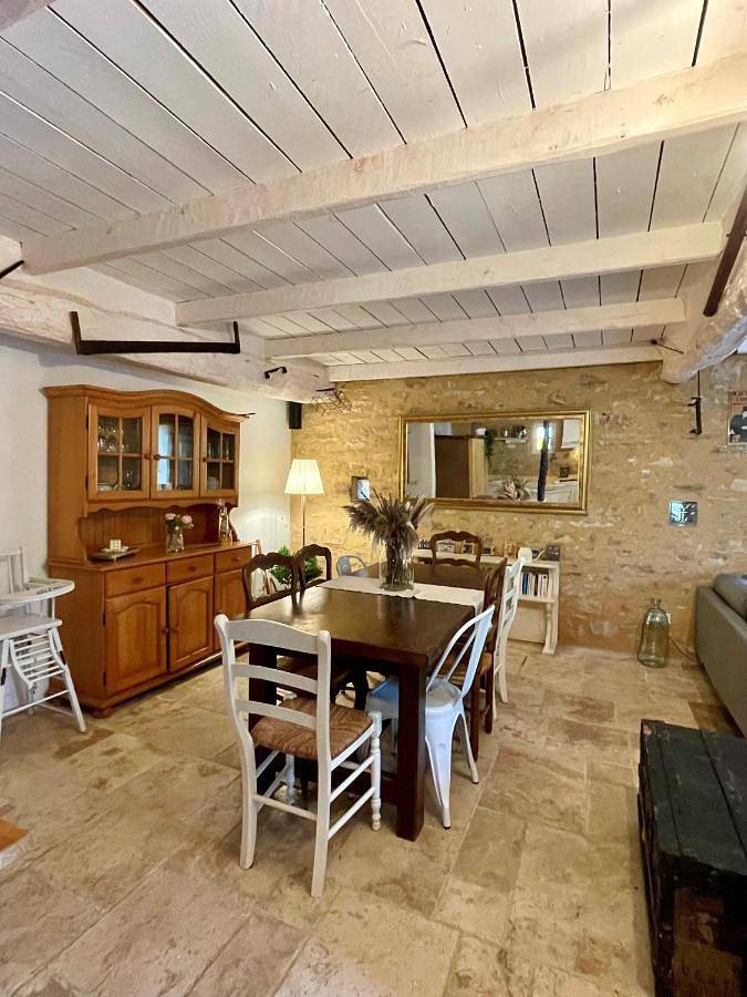 Location de vacances pour 8 personnes, avec jardin et vue à Saint-Aubin-de-Nabirat - 3