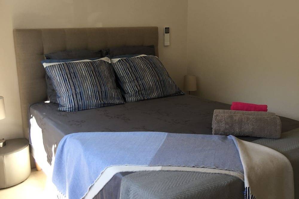 Villa *** with Clim, Superb Panorama, Swimming Pool. in Les Arcs (Var), Draguignan region