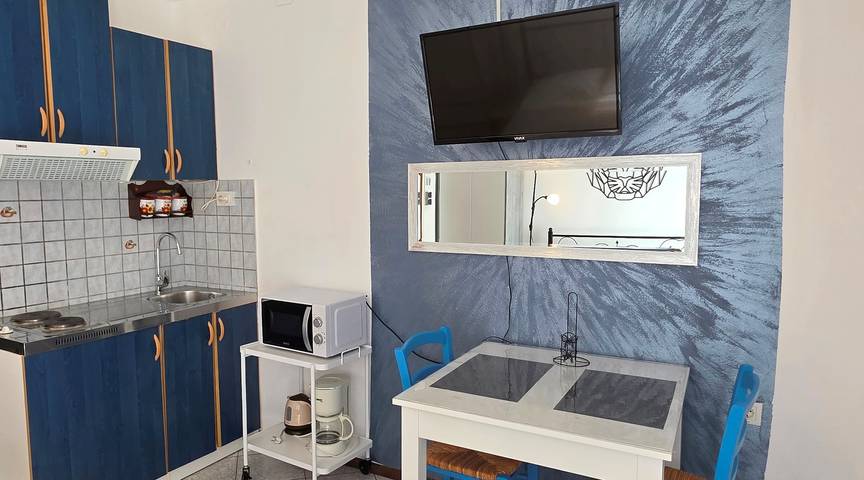 Ganze Wohnung, Studio Apartment Bugi - mit Balkon in Baska, Krk