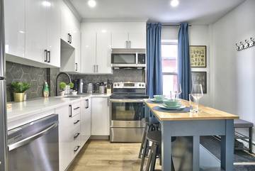 Gîte pour 6 personnes, avec balcon dans Sherbrooke
