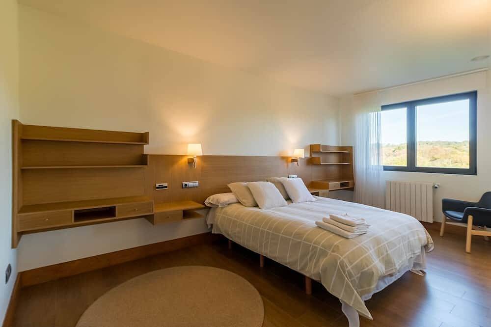 Villa Monasterio just 15 minutes from Santander in Camargo, Cantabrian Coast