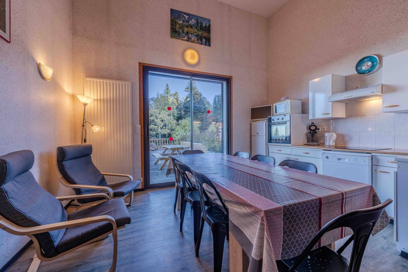 Appartement entier, Appartement 'Framboise Les Monts D'olmes' avec vue sur montagne et terrasse privée in Les Monts d'Olmes, Montferrier