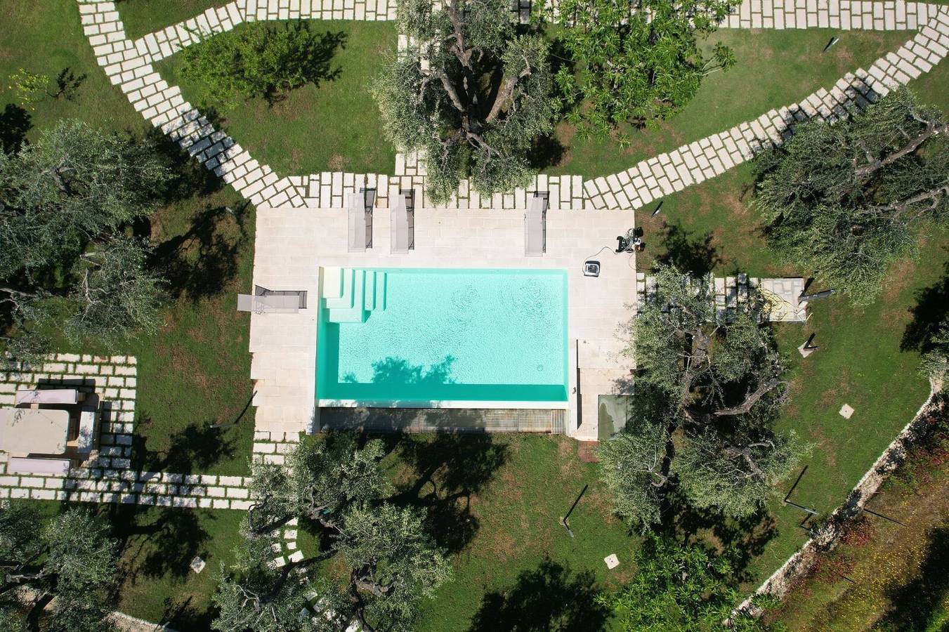 Apartamento entero, Apartamento 'Pilone Del Monaco 9' con piscina, solárium y jardín exterior in Vieste, Gargano