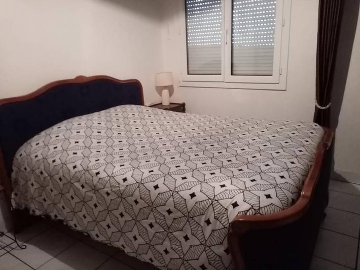 Gîte pour 2 personnes, avec Jardin ainsi que Piscine et Vue à Champigneulles