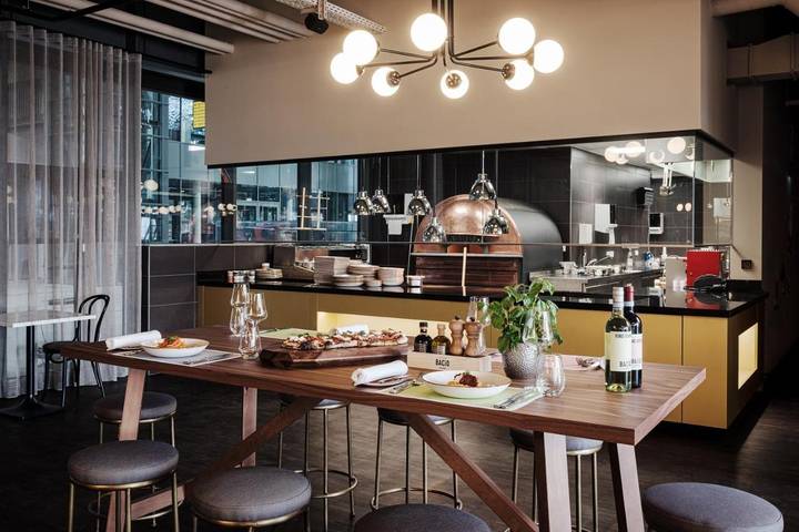 Hotel für 2 Personen, mit Ausblick und Terrasse sowie Sauna in München - 3