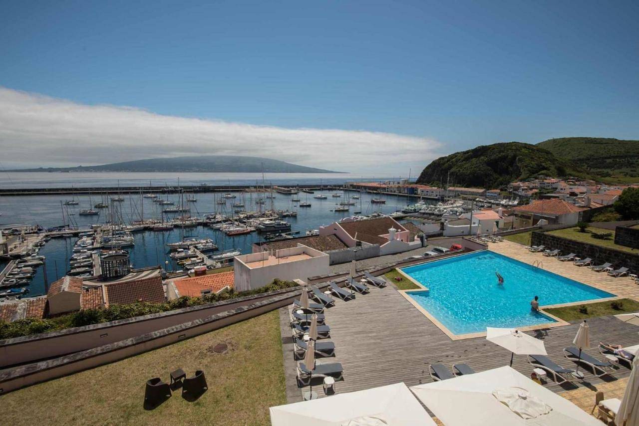 Hôtel pour 10 personnes avec piscine in Horta, Faial