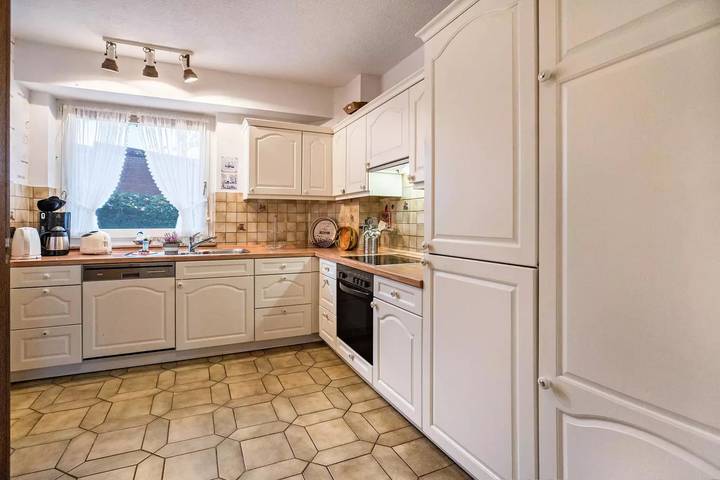 Ferienhaus für 6 Personen, mit Garten in Nesse - 3