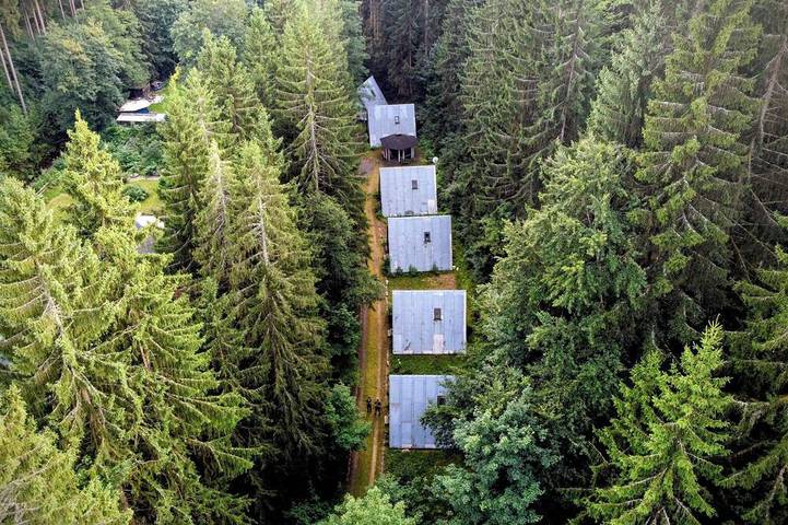 Blockhütte für 4 Personen, mit Garten