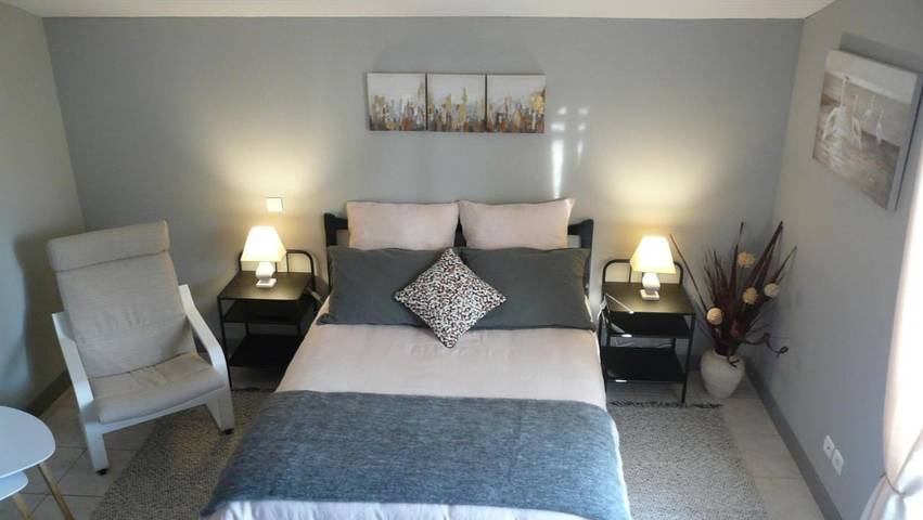 Chambre d’hôte pour 2 personnes, avec vue et jardin, animaux acceptés