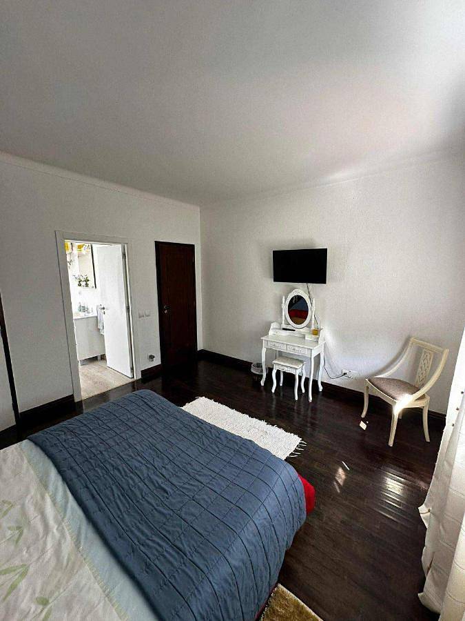 Apartamento de férias inteiro, Casa do Trevo in Salir do Porto, Tornada e Salir do Porto