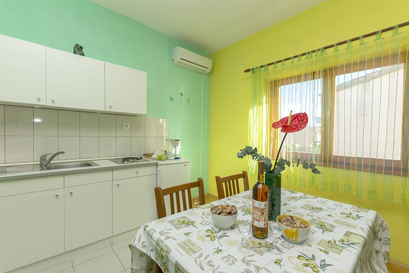 Ganze Wohnung, Apartments Albina in Brodarica, Šibenik-Knin