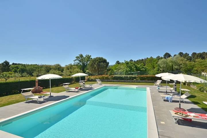 Villa für 4 Personen, mit Garten - 1