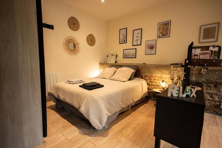 Gîte pour 2 personnes, avec Terrasse à Chevincourt