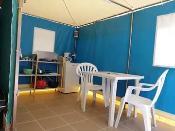 Tente pour 2 Personnes dans Savigny-en-Véron, Région de Chinon, Photo 2