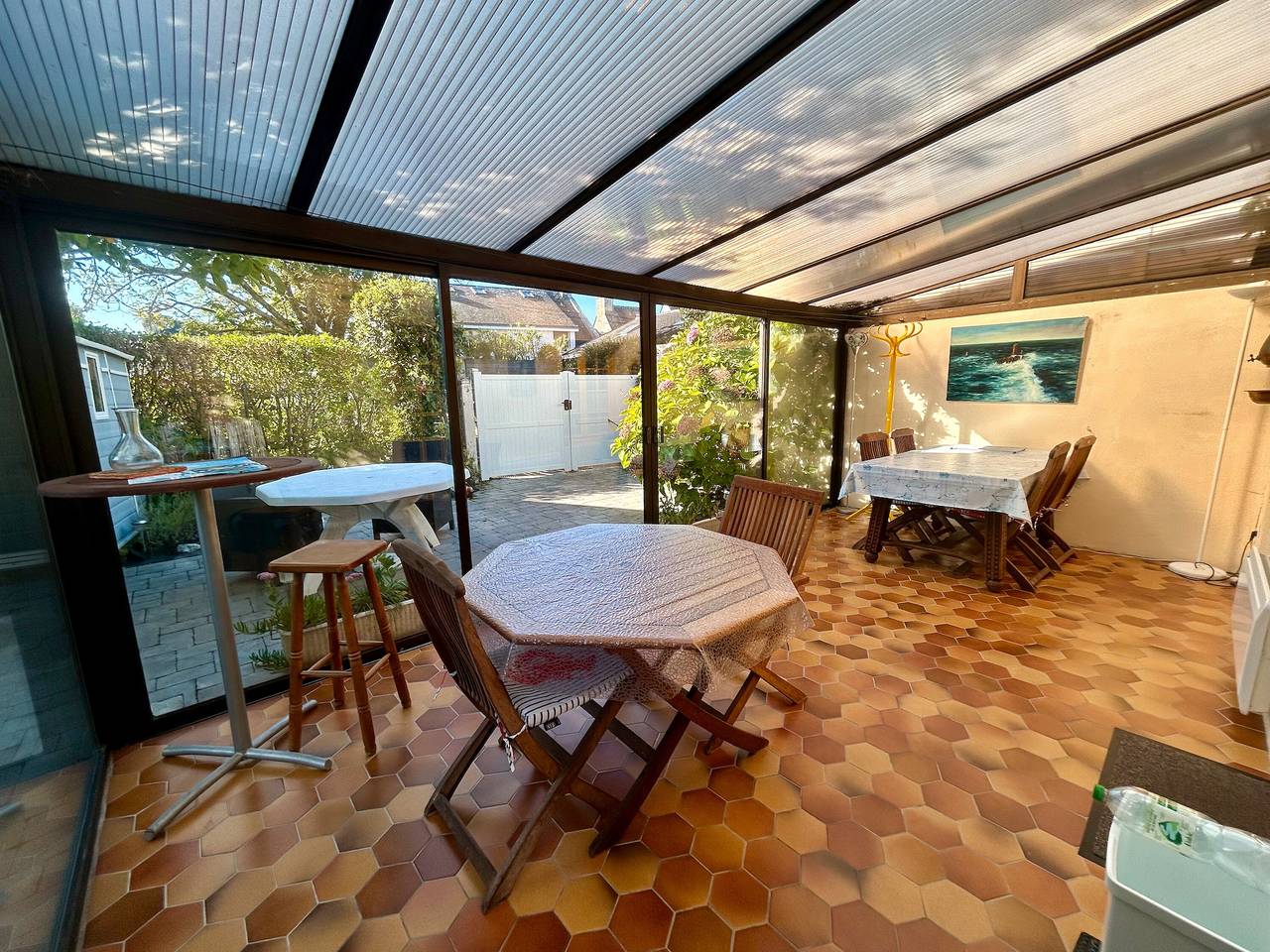 Casa vacacional 'Maison Proche De La Mer' con terraza cerca del mar in Arzon, Côte des Mégalithes