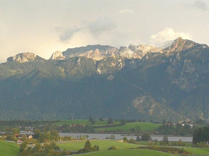 Ferienwohnung für 4 Personen, mit Balkon und Seeblick am Hopfensee - 2