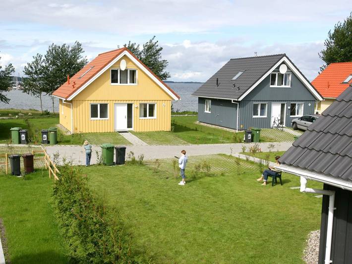 Ferienhaus für 8 Personen, mit Balkon und Whirlpool sowie Terrasse und Sauna in Wackerballig - 4