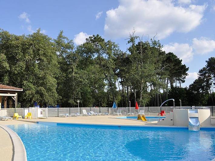 Wohnwagen für 4 Personen, mit Kinderpool und Pool, mit Haustier - 1