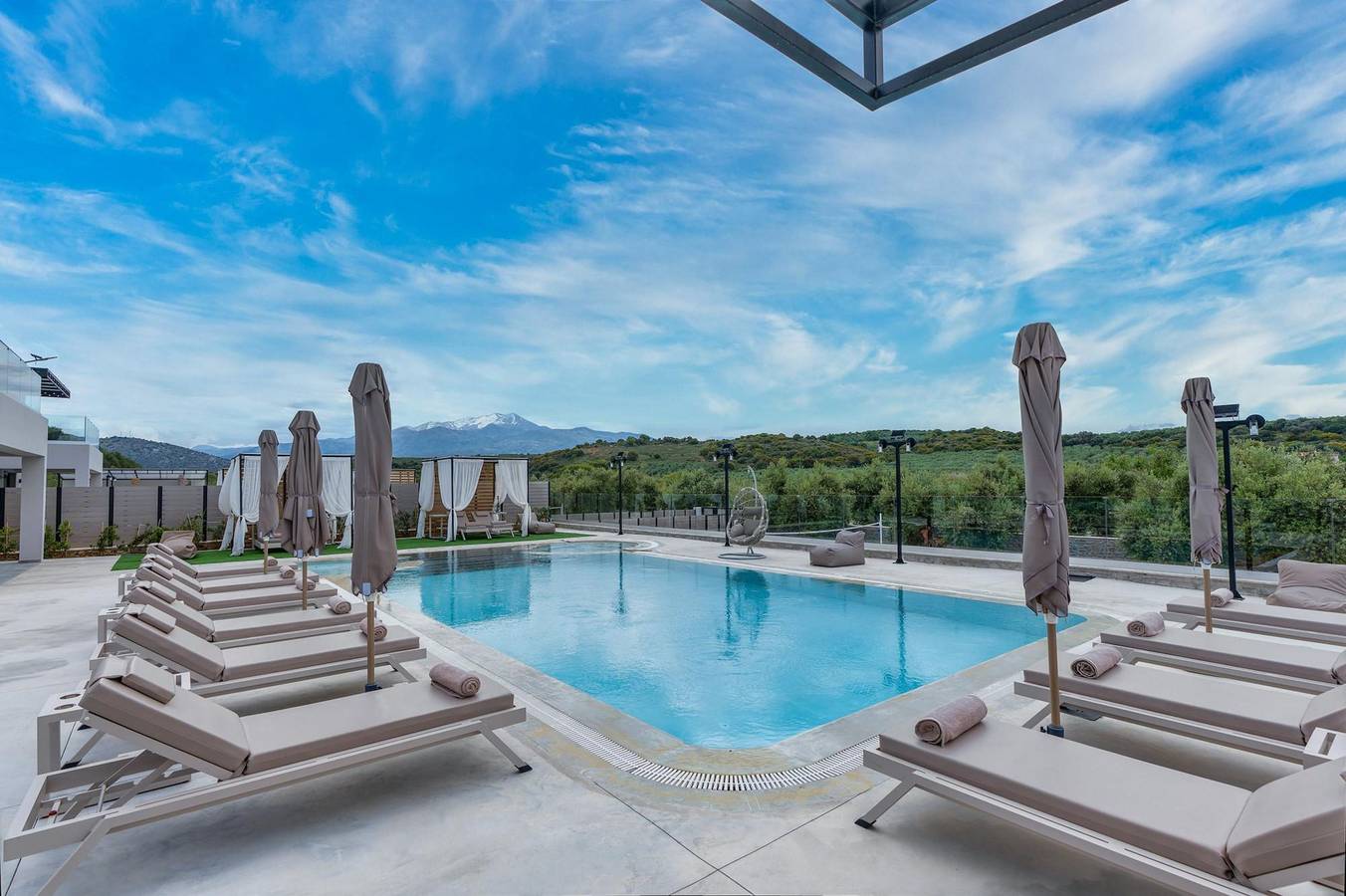 Villa für 28 Personen mit Garten in Rethymno und Umgebung