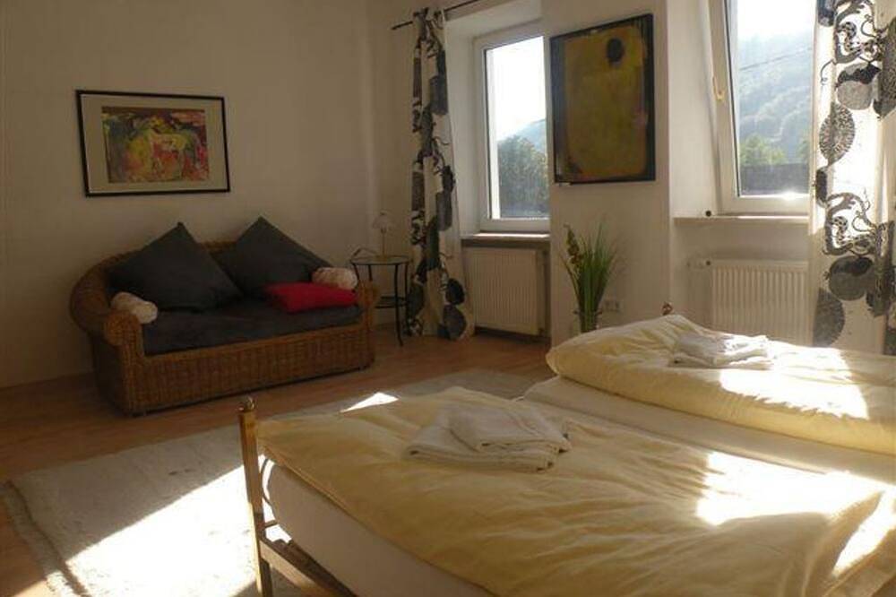 Ganze Wohnung, Atelier Valwig - 4-Bettwohnung in Valwig, Cochem-Zell