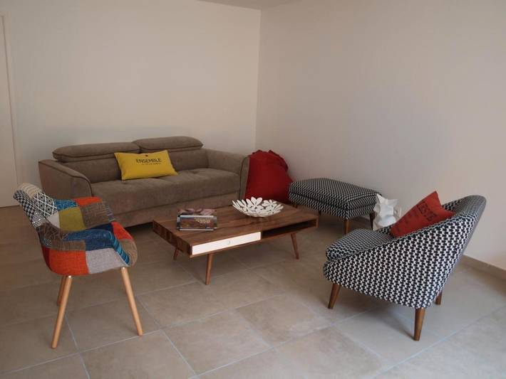 Location de vacances pour 9 personnes, avec terrasse dans Office de Tourisme de Nuits-Saint-Georges - 2