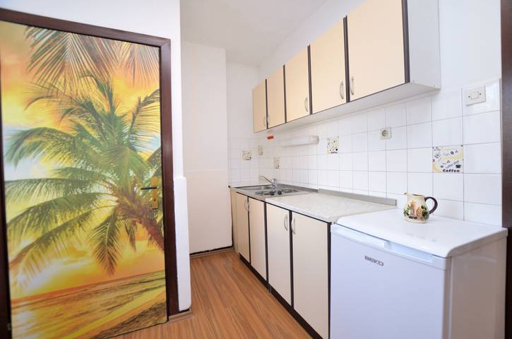 Ferienwohnung für 2 Personen, mit Ausblick und Terrasse in Novigrad - 4