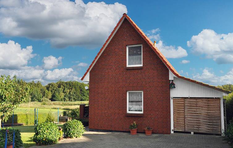 Ferienhaus für 4 Personen, mit Terrasse und Seeblick sowie Garten in Mecklenburgische Seenplatte - 2