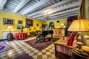 Gîte pour 3 personnes, avec vue et terrasse, animaux acceptés à Montecarlo (Toscane)
