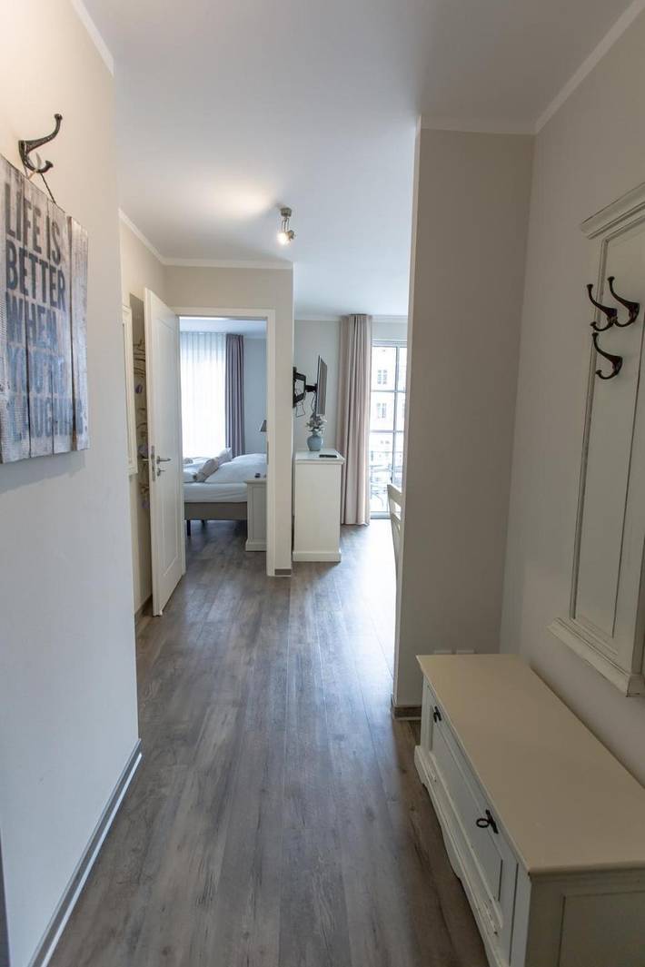 Ganze Wohnung, Willkommen im Ostseebad Kühlungsborn. Willkommen in der Villa Borwin. in Ostseebad Kühlungsborn, Kühlungsborn
