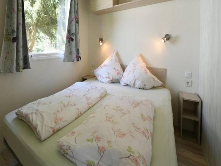 Camping für 6 Personen, mit Whirlpool und Terrasse sowie Garten und Sauna in Rheinland-Pfalz - 4