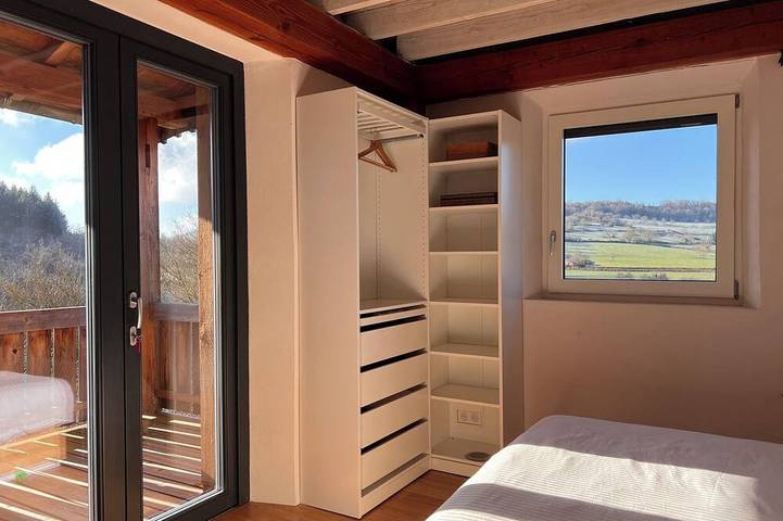 Location de vacances pour 8 personnes, avec jardin et balcon dans Jalogny - 2