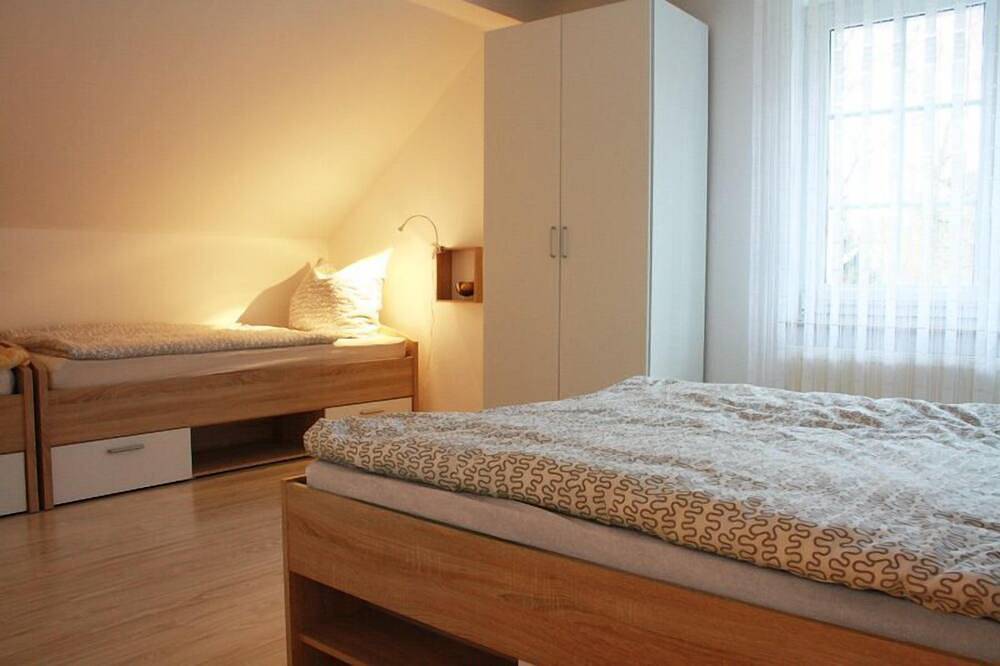 Entire apartment, Apartment Fuchs between forest and lake in Bad Saarow, Dahme-Seengebiet