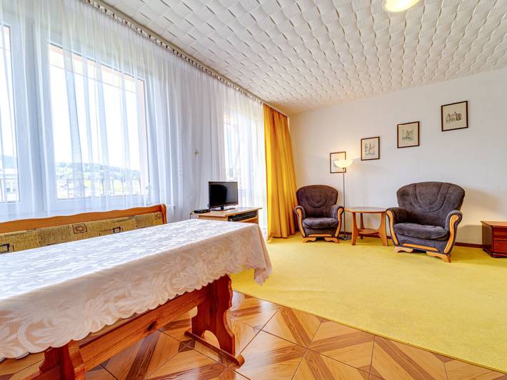 Ferienwohnung für 4 Personen, mit Balkon und Garten am Riesengebirge Polen - 3