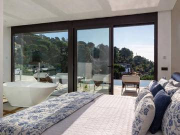 Villa for 6 People in Santa Maria de Llorell, Tossa de Mar, Photo 4