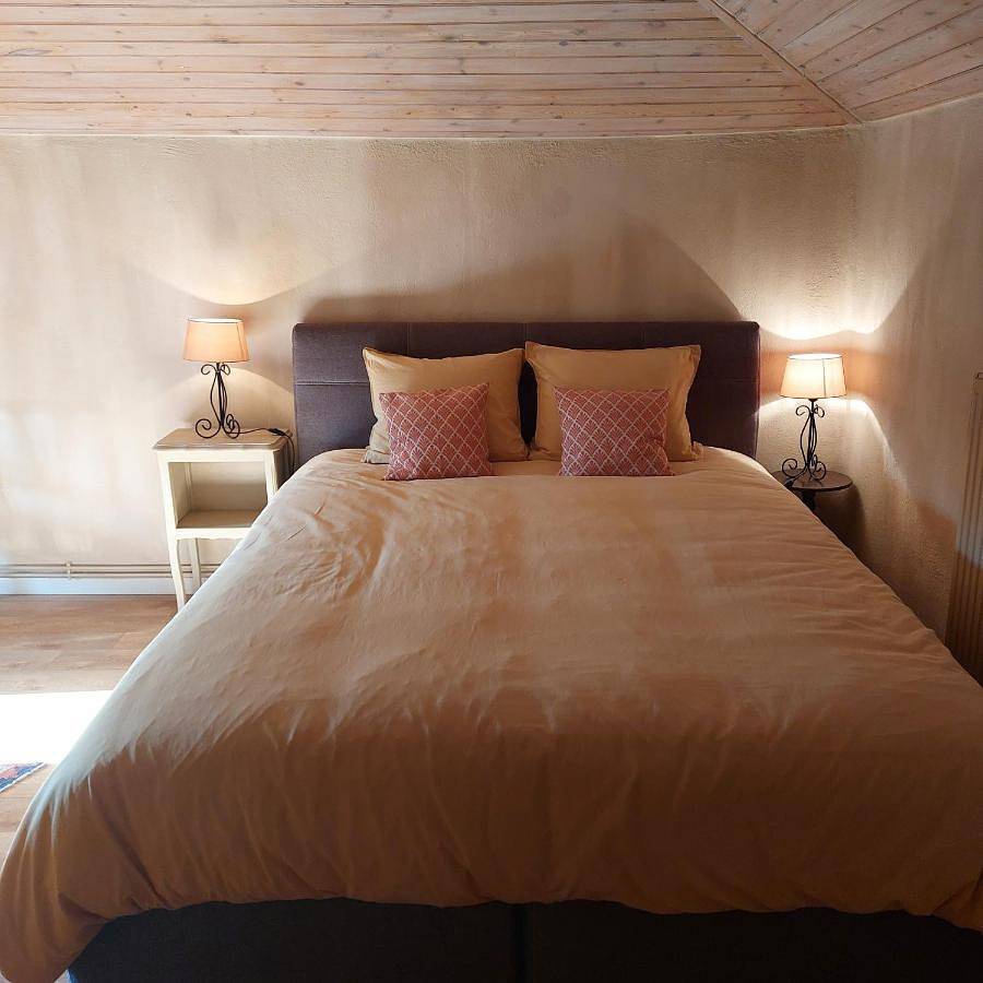 Deluxe King Room in Payroux, Vienne (France)
