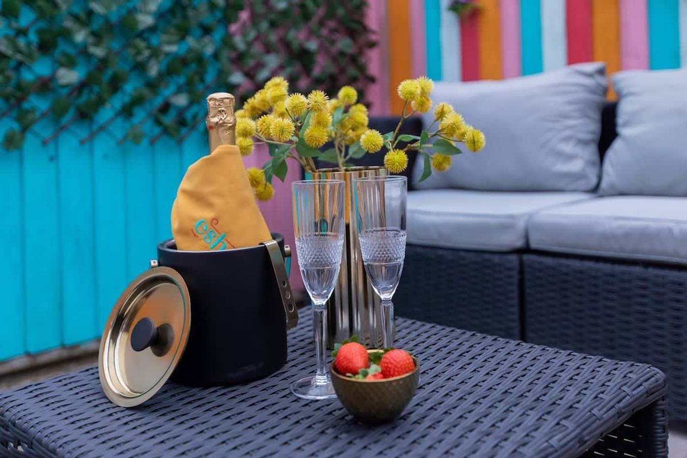 Stylish 5Bed 5 Bath House On Street Parking Garden in Coventry, Birmingham y alrededores